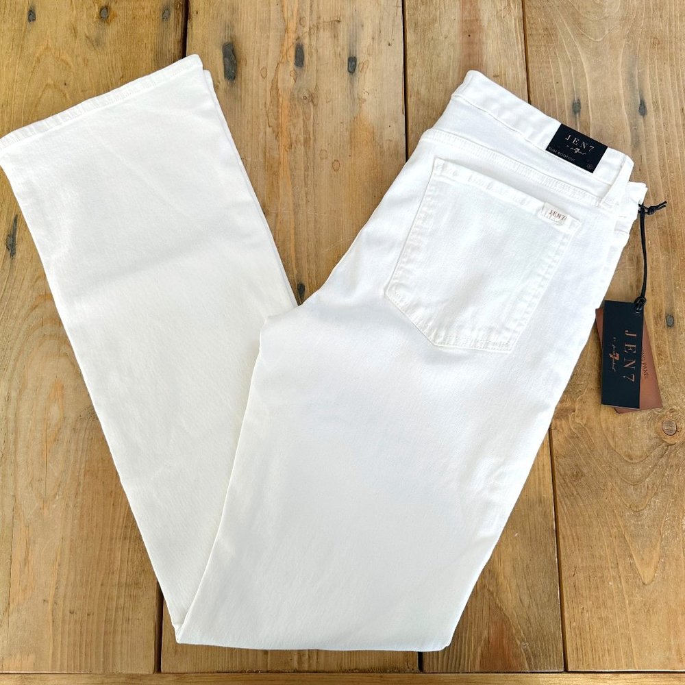 7 For All Mankind NWT‎ White Jeans Slim Bootcut Size 10 Jen7